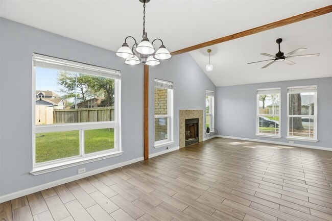 Building Photo - 7235 Battle Hills Dr