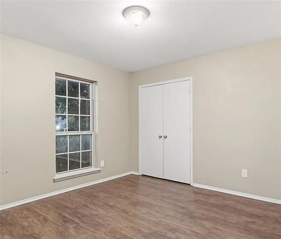 Foto del edificio - 2120 Stonewood Dr