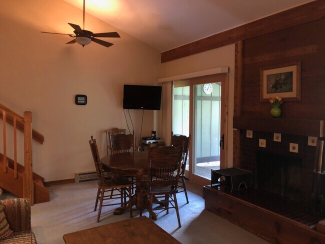 Foto del edificio - 3865 S Lake Creek Dr