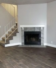 Building Photo - 1276 E Vine Gate Dr
