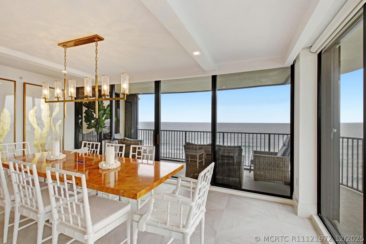 Foto del edificio - 400 S Beach Rd