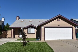 Building Photo - 4790 Winona Way