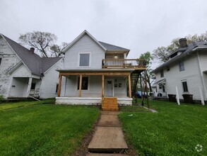 Building Photo - 924 1/2-924 1/2 W Wayne St
