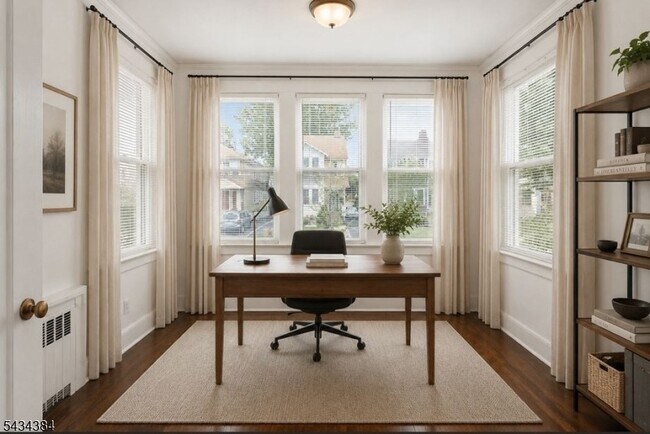 Foto del edificio - 225 Ward Pl