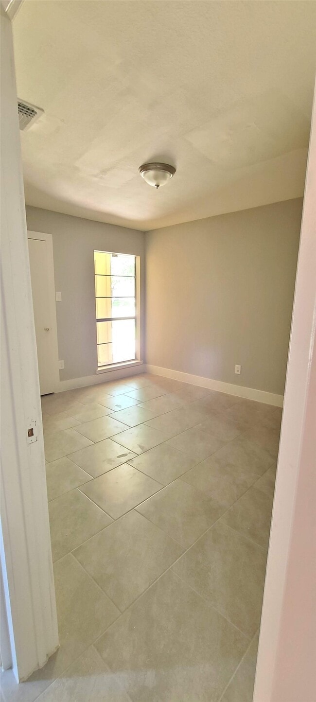 Foto del edificio - 15623 Mendocino Dr