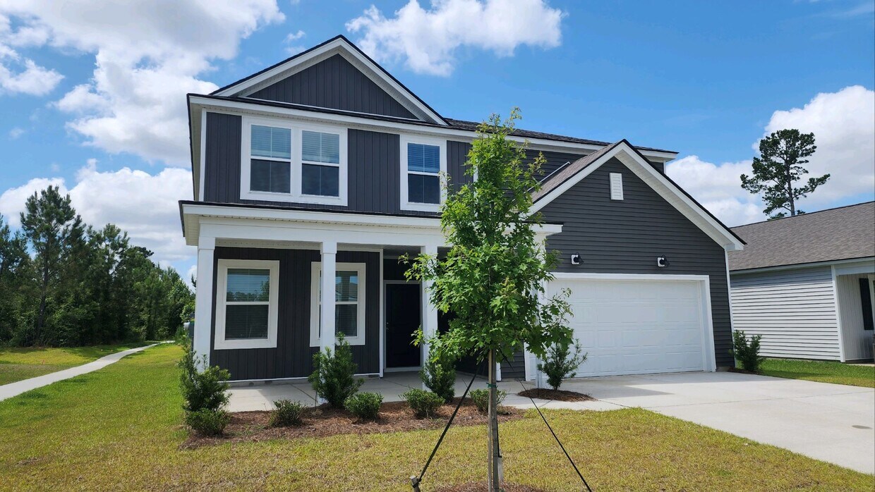 Primary Photo - 133 W Bradford Pointe Dr