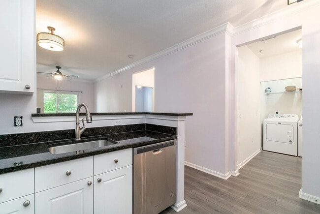 Building Photo - 9486 Virginia Center Blvd