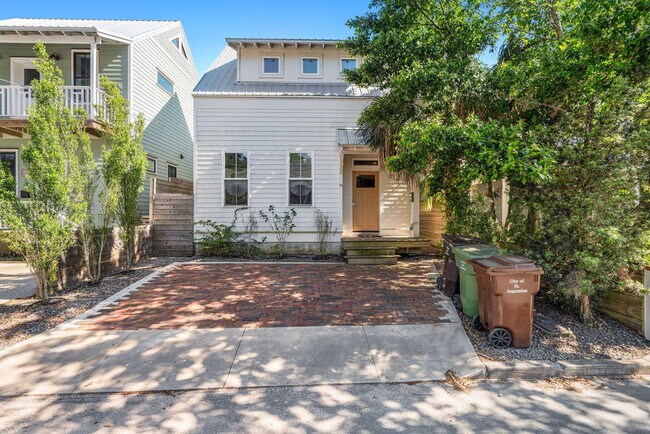 Foto del edificio - 123 Moore St