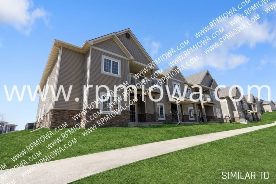 3923 141st St. Unit 7, Urbandale, IA 50323 Room for Rent in Urbandale