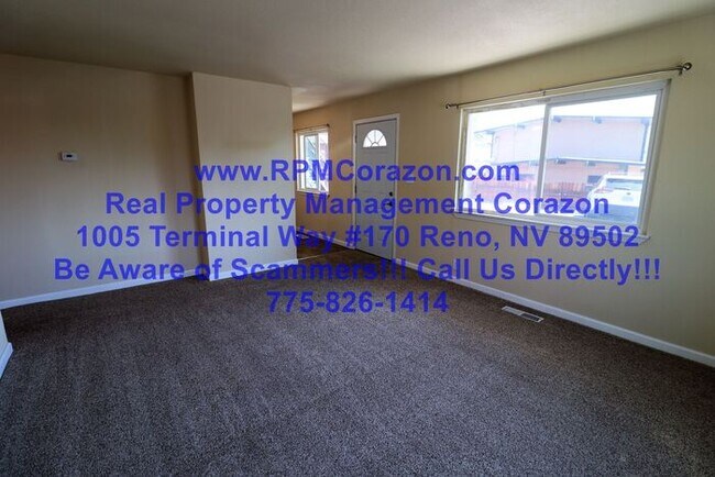 Building Photo - Recently Remodeled 1 bedroom,1 bath apartment