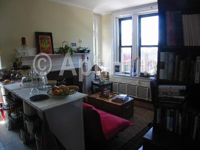 1.0 bedroom in Cambridge Massachusetts 02138 - 1.0 bedroom in Cambridge Massachusetts 02138 Apartment