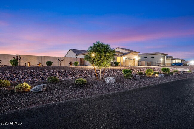 Foto del edificio - 13532 Sierra Vista Dr