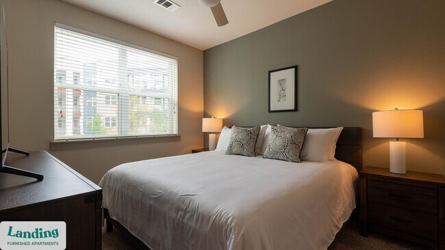 Foto del edificio - 6107 E Riverside Dr