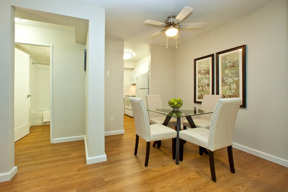 Lord Simcoe Apartments Apartments - 4982 Crysler Ave Niagara Falls, ON ...