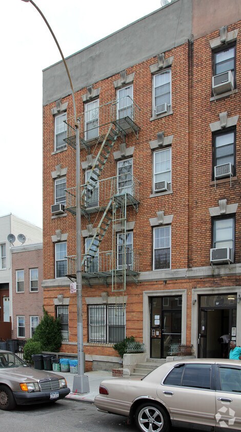 Primary Photo - 173 Schenectady Ave