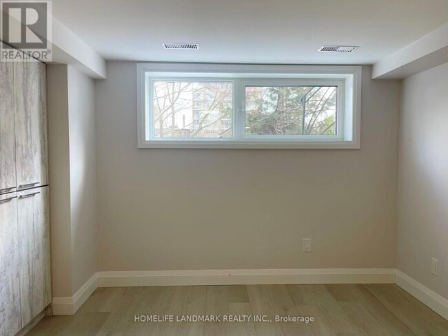 Building Photo - 544 Indian Rd