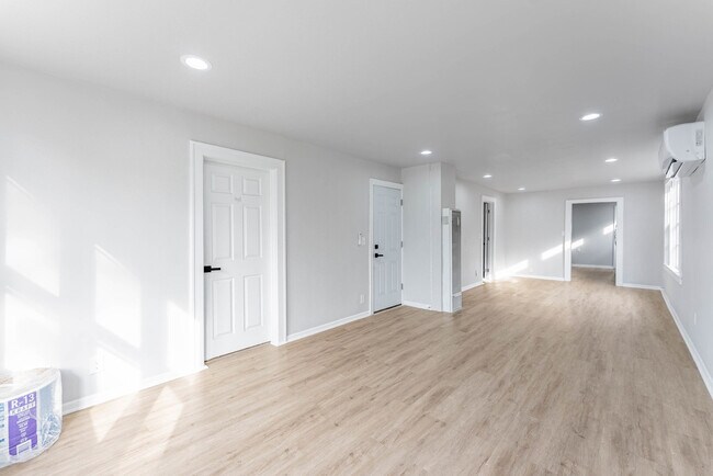 Foto del edificio - 3807 S Albany Ave