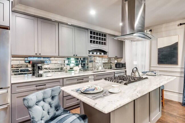 Foto del edificio - 4803 Junius St