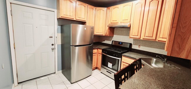 Foto del edificio - 615 25th St