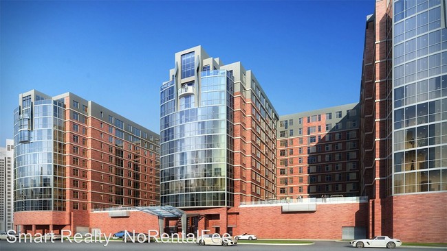 Building Photo - 228 River Rd