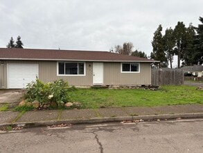 Building Photo - 488 S 52nd St