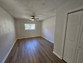 Building Photo - 307 Hildred Ave