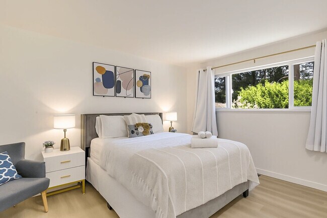 Foto del edificio - 12527 SE 52nd St