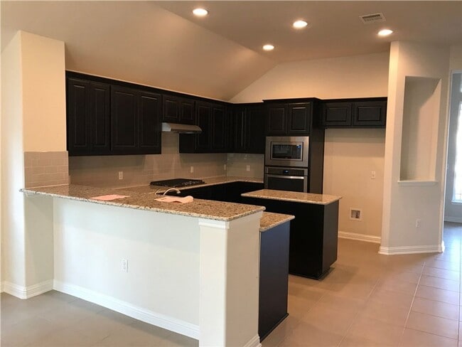 Foto del edificio - House for lease in Austin.