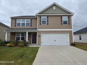 Building Photo - 4510 Sandstone Dr