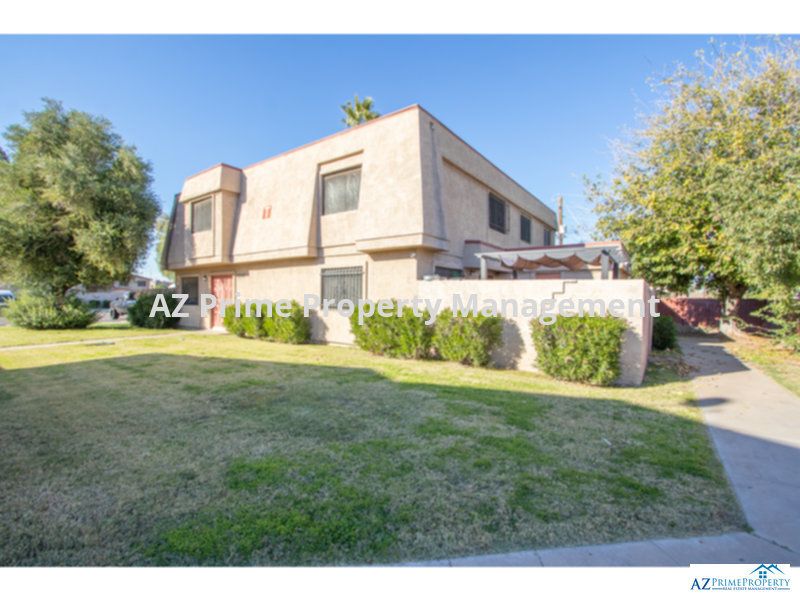 Primary Photo - 5049 N 39th Ln