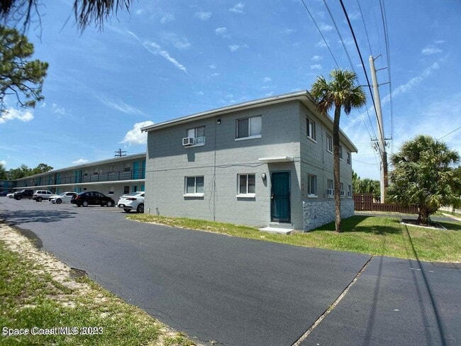 Foto del edificio - DeLeon Apartments