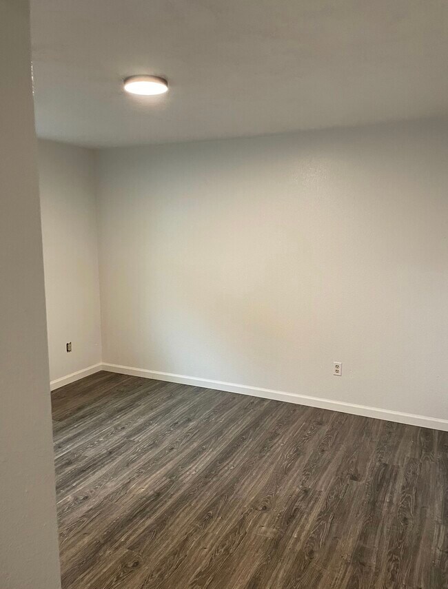 Foto del edificio - 144 Delaware Ave