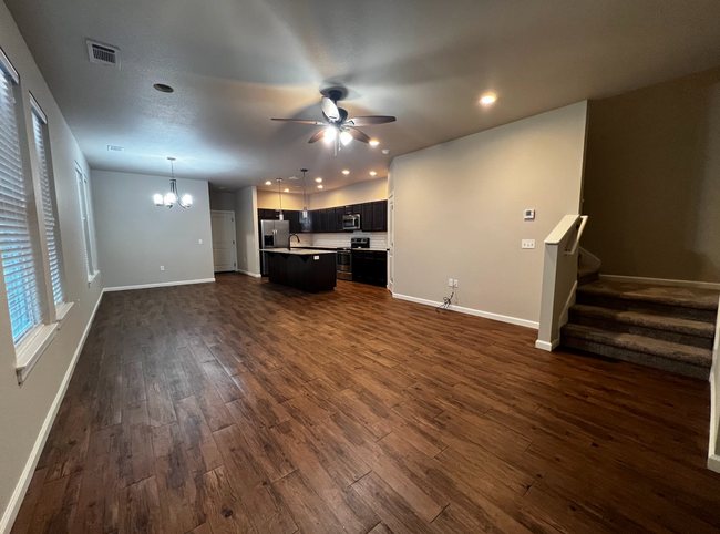 Foto del interior - North Cedar Townhomes