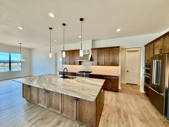 Foto del edificio - Luxury Living in Kissing Camels – 4 Bed | ...