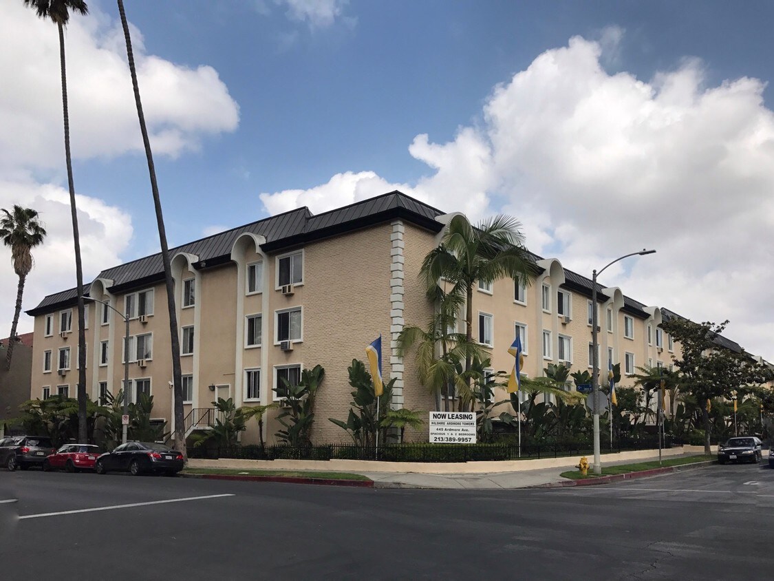 Foto principal - 445 S Ardmore Ave