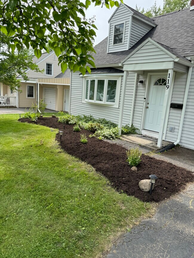 Foto del edificio - 119 Traister Dr