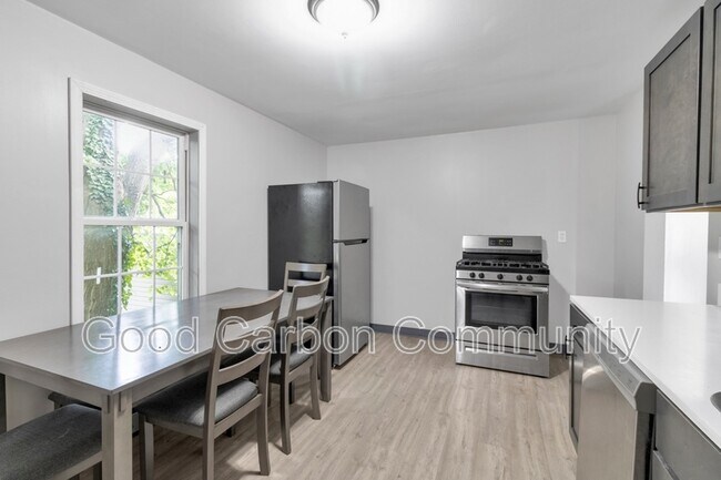 Foto del edificio - 48 Water St