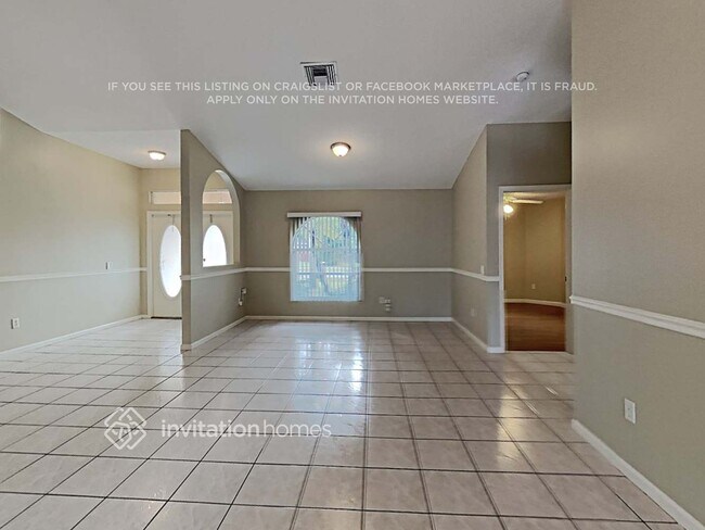Building Photo - 649 Blueberry Dr