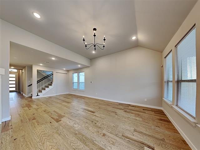 Building Photo - 3704 Clara Dr
