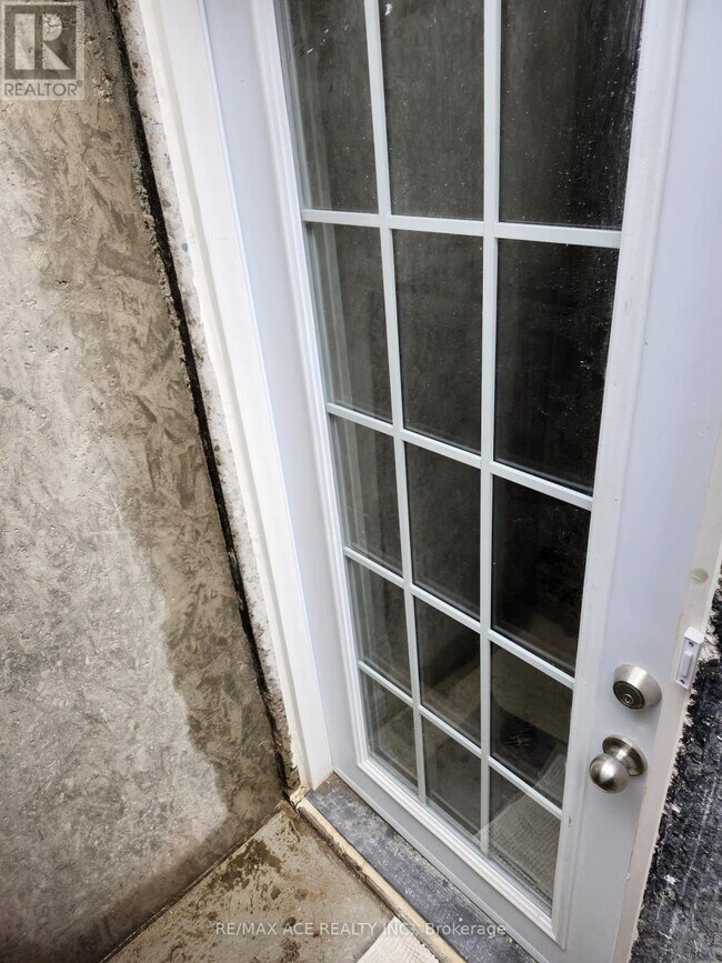 Photo du bâtiment - 101 Bathgate Dr