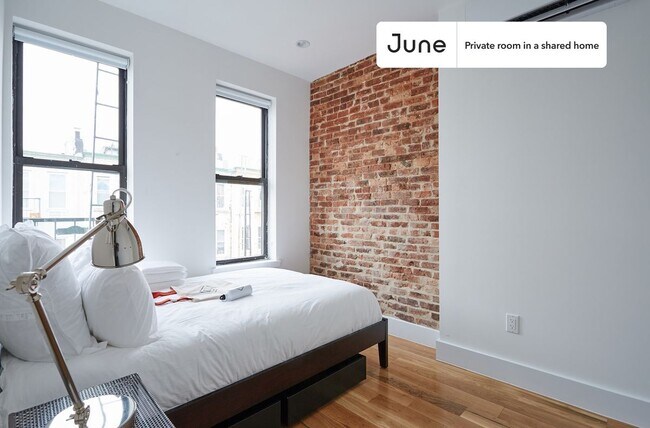 Foto del edificio - Room in Shared 4.0 bed/2 bath home