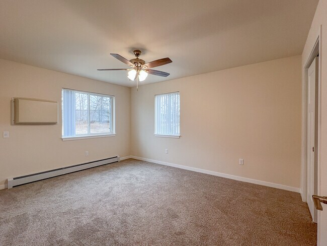 Foto del edificio - SCS Sunset Estates Apartment Community