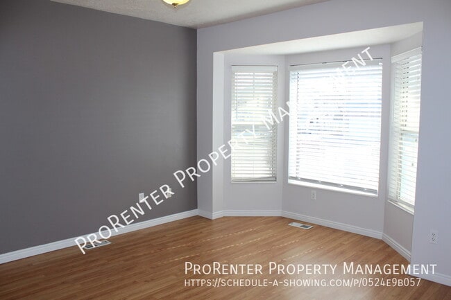 Foto del edificio - 2176 1630 N St