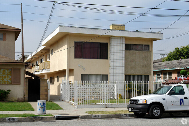 Building Photo - 4174 W Broadway