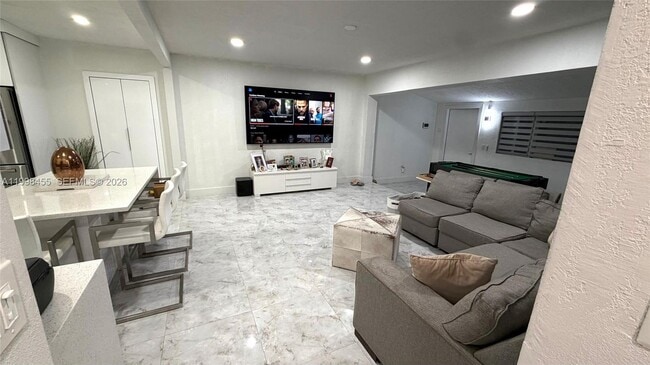 Foto del edificio - 1555 SW 21st Way