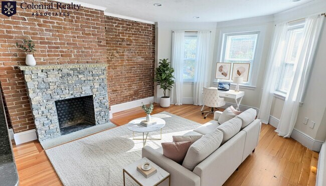 Foto del edificio - 1616 Beacon St