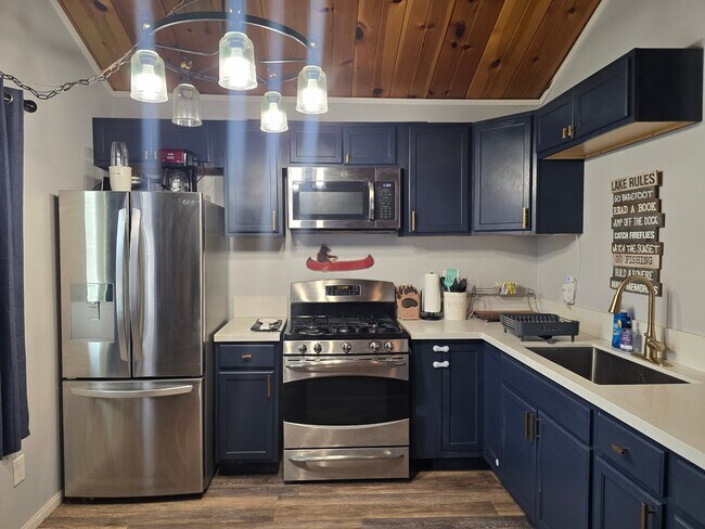 Foto del edificio - 2108 4th Ln