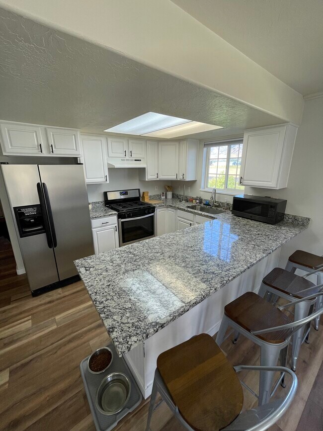 Foto del edificio - 90 Penny Ln