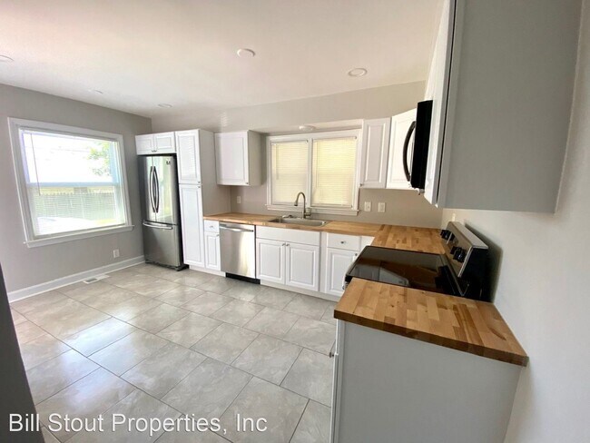 Foto del edificio - 3 br, 1.5 bath House - 4118 Browns Lane
