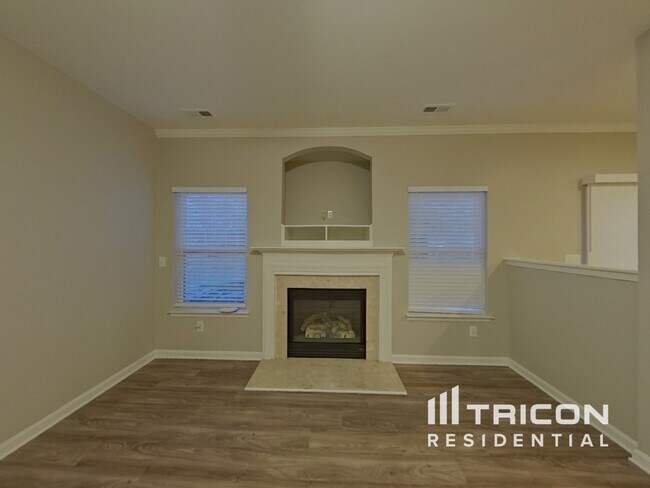 Building Photo - 4105 Lawrence Daniel Dr